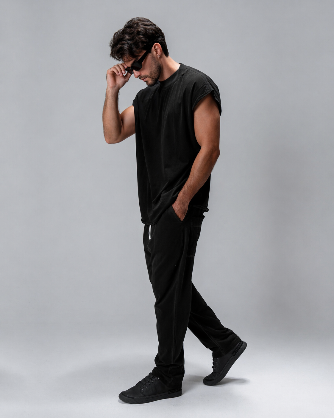 Turtleneck t-shirt in Black