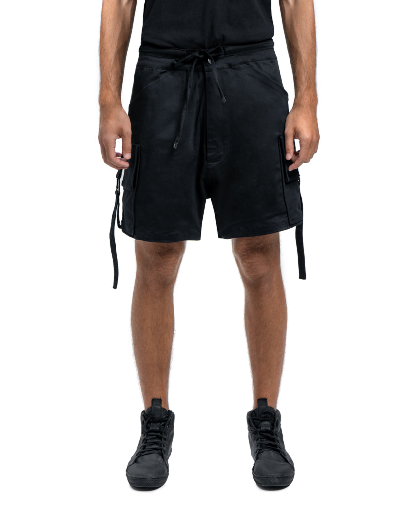 Men cargo shorts in black color.