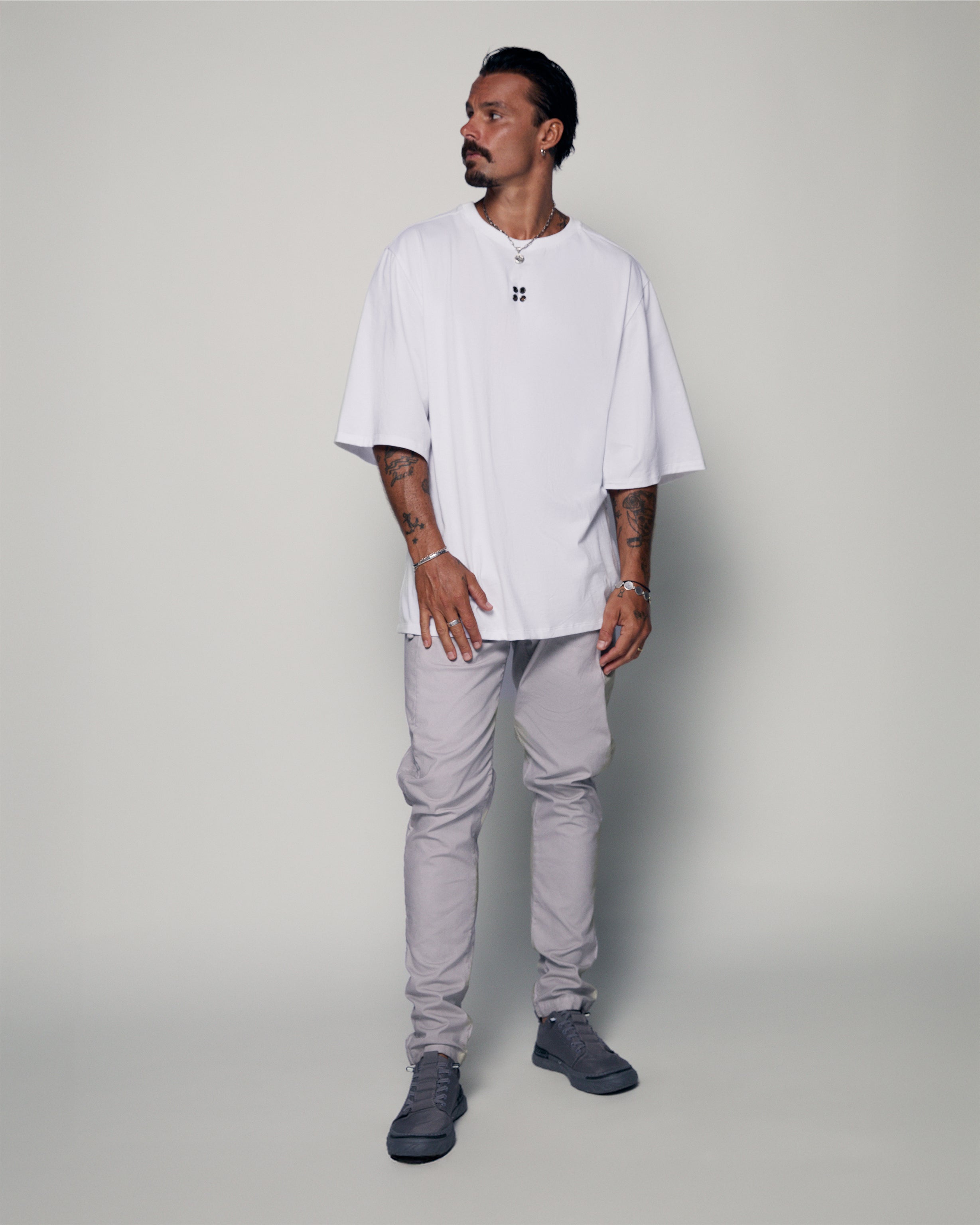 Square T-Shirt in white