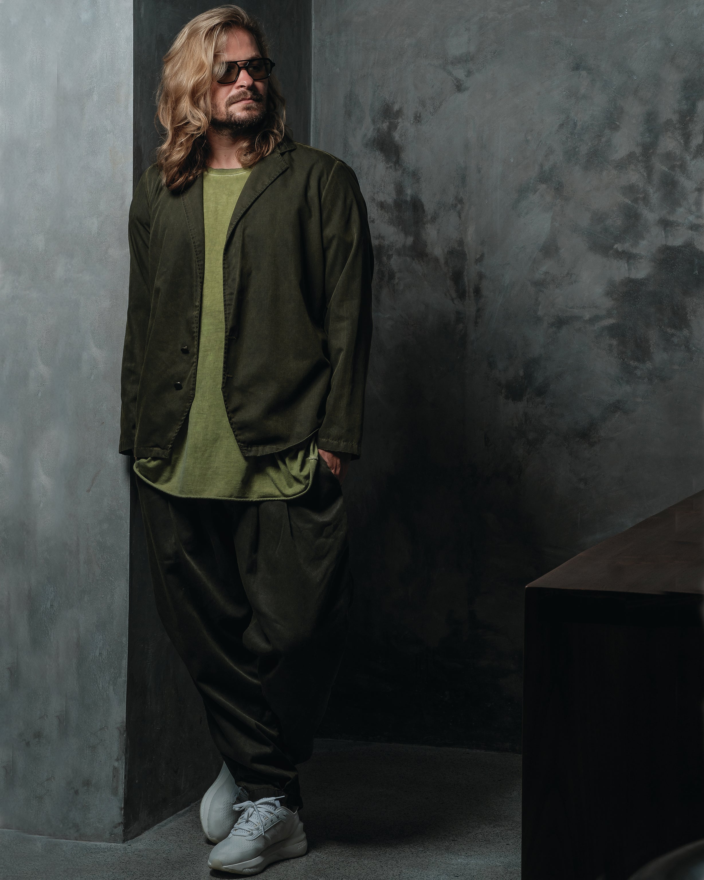 Baggy Pants in midnight green