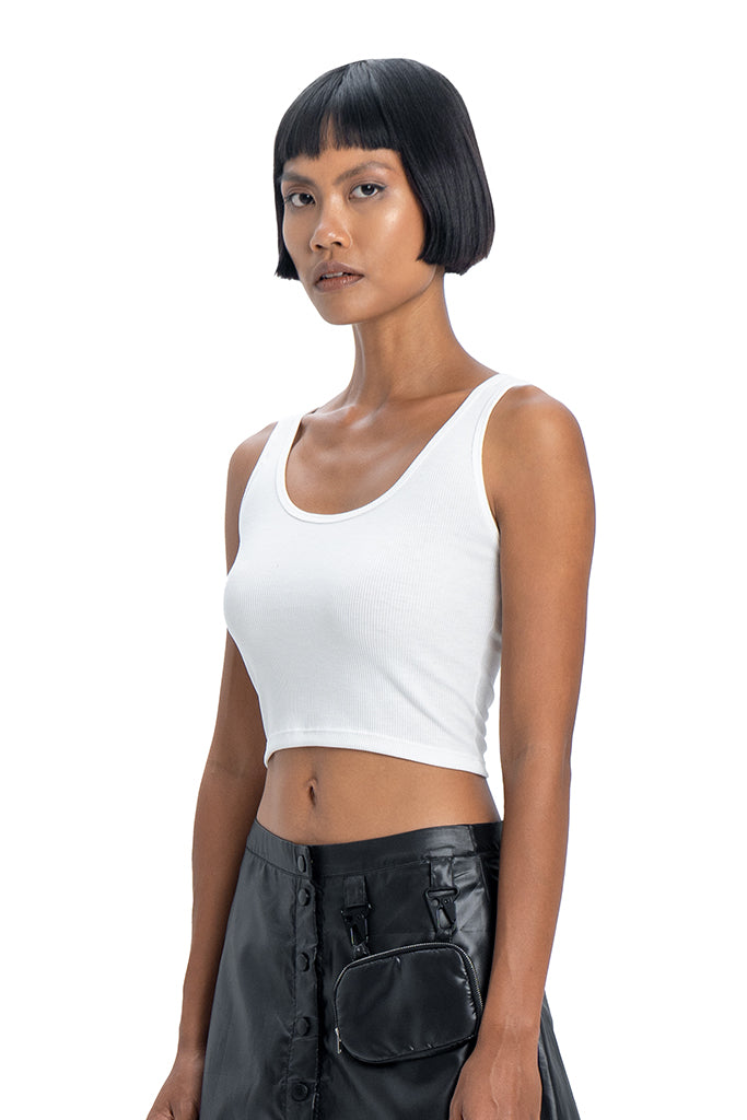 Aluna Top: A bestselling smart casual choice for women. Made of cotton & spandex, perfect for comfort. Ideal for those seeking stylish singlets.