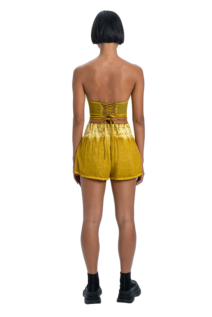 Mini shorts in yellow - DESU clothing