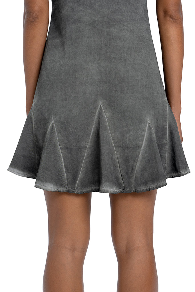 Triangle dress in grey