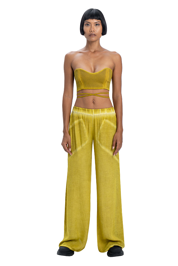 Wide pants in yellow - DESU clothing