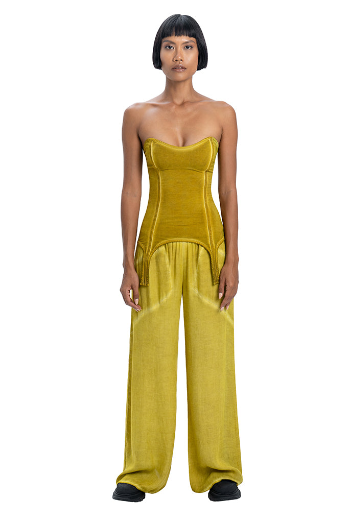 Wide pants in yellow - DESU clothing