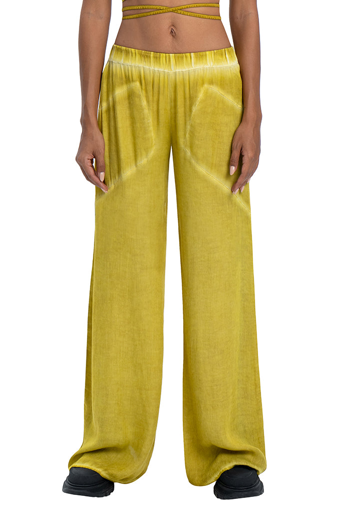 Wide pants in yellow - DESU clothing