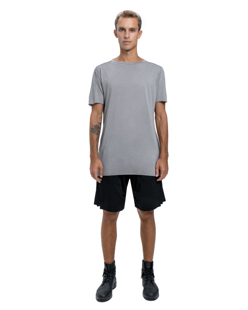 Asymmetric pocket shorts in black
